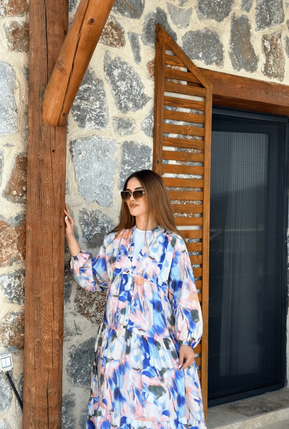 Robe Eyla