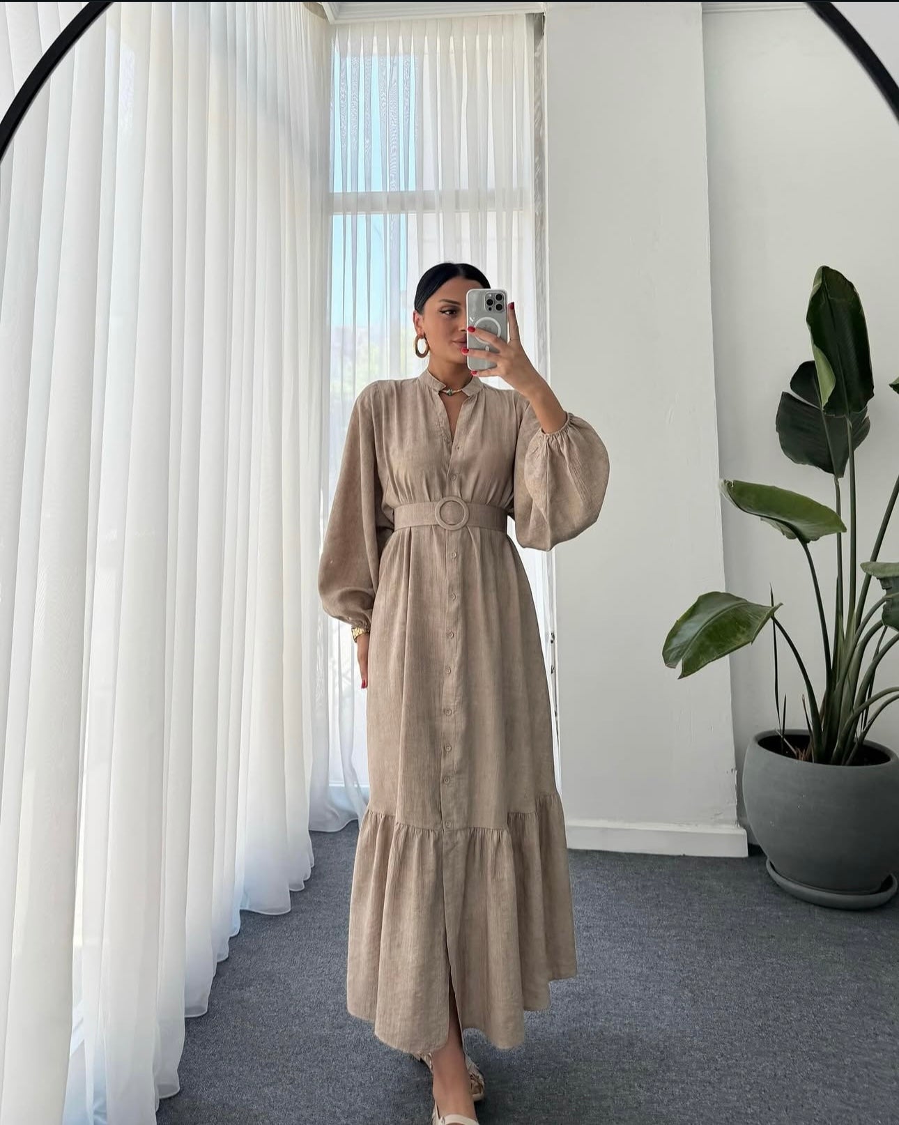Robe ceinture beige