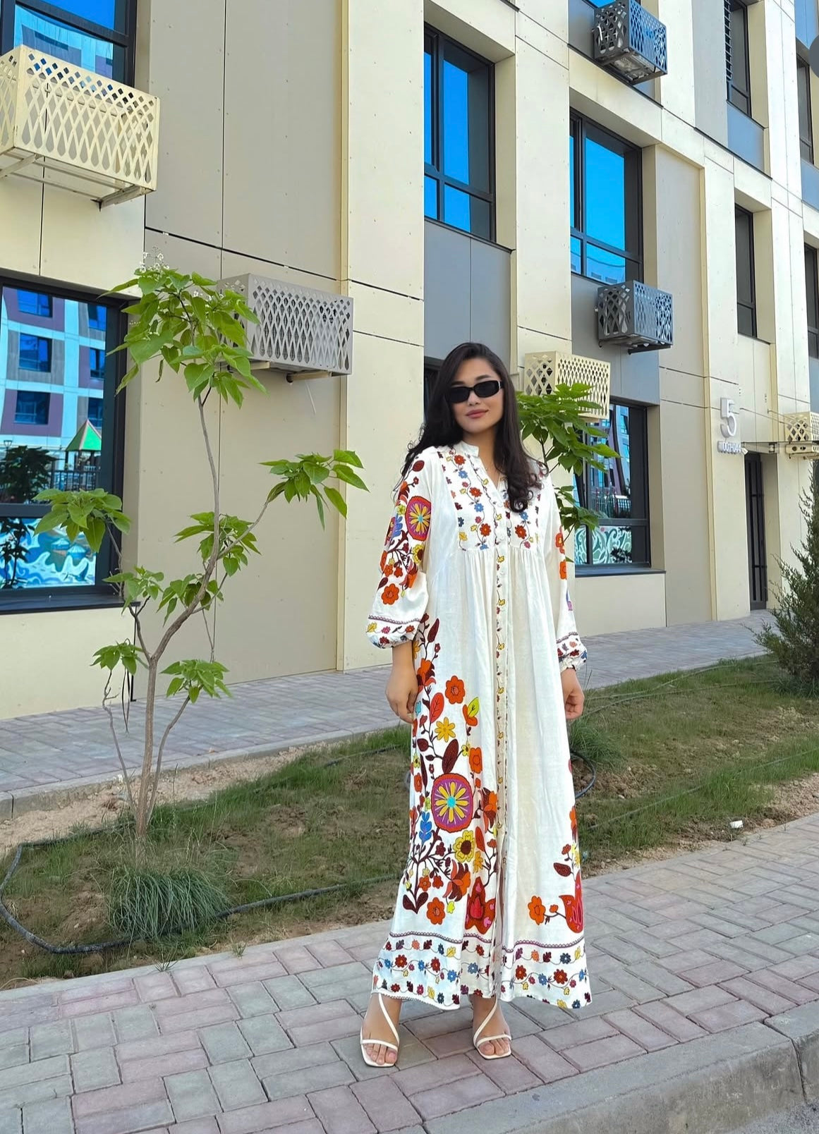 Robe fleurie blanche