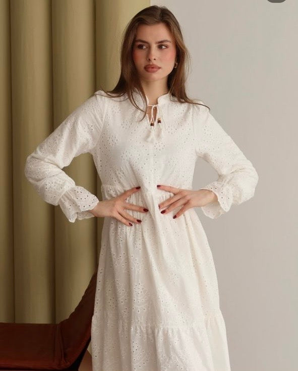 Robe Broderie Anglaise avec doublure |Blanche
