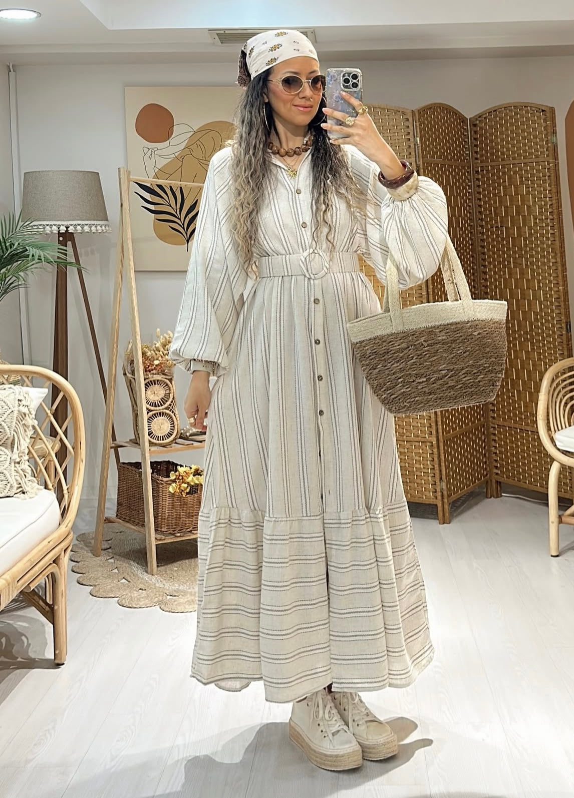 Robe à rayures avec ceinture