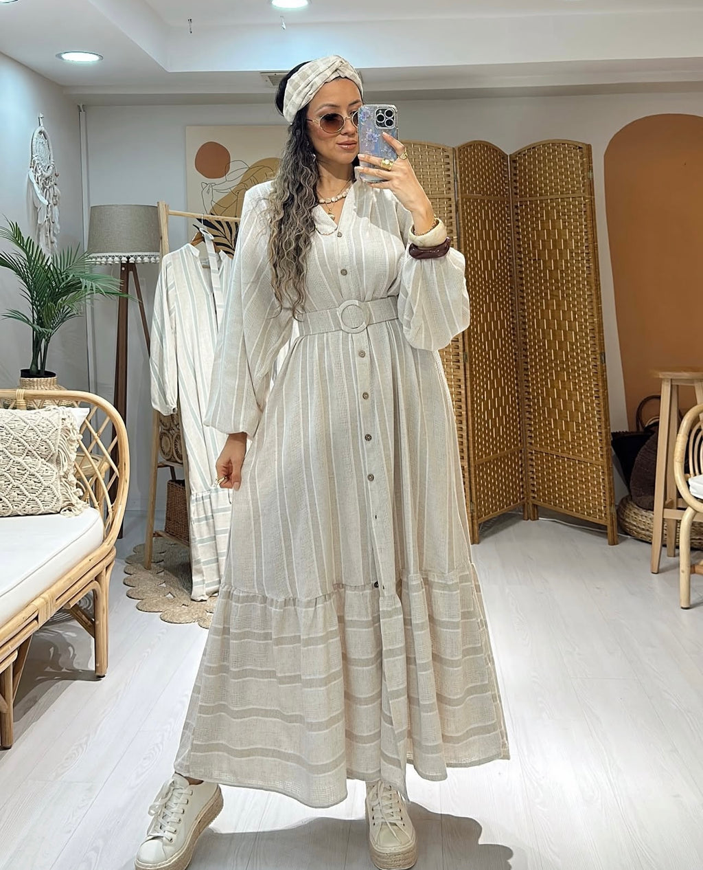 Robe à rayures avec ceinture