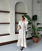 Robe à rayures avec ceinture