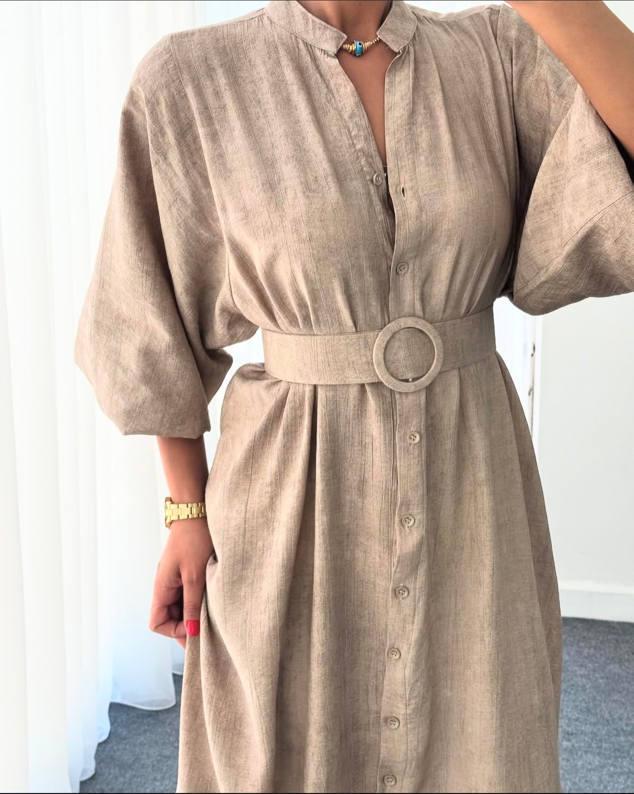 Robe ceinture beige
