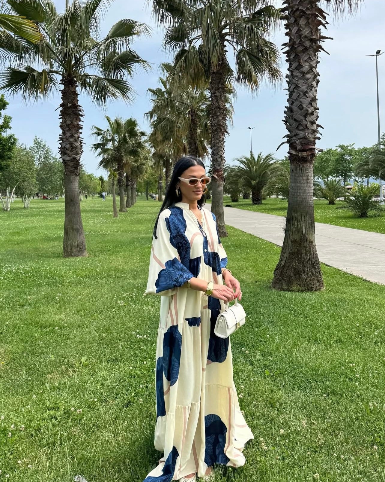 Robe Maya