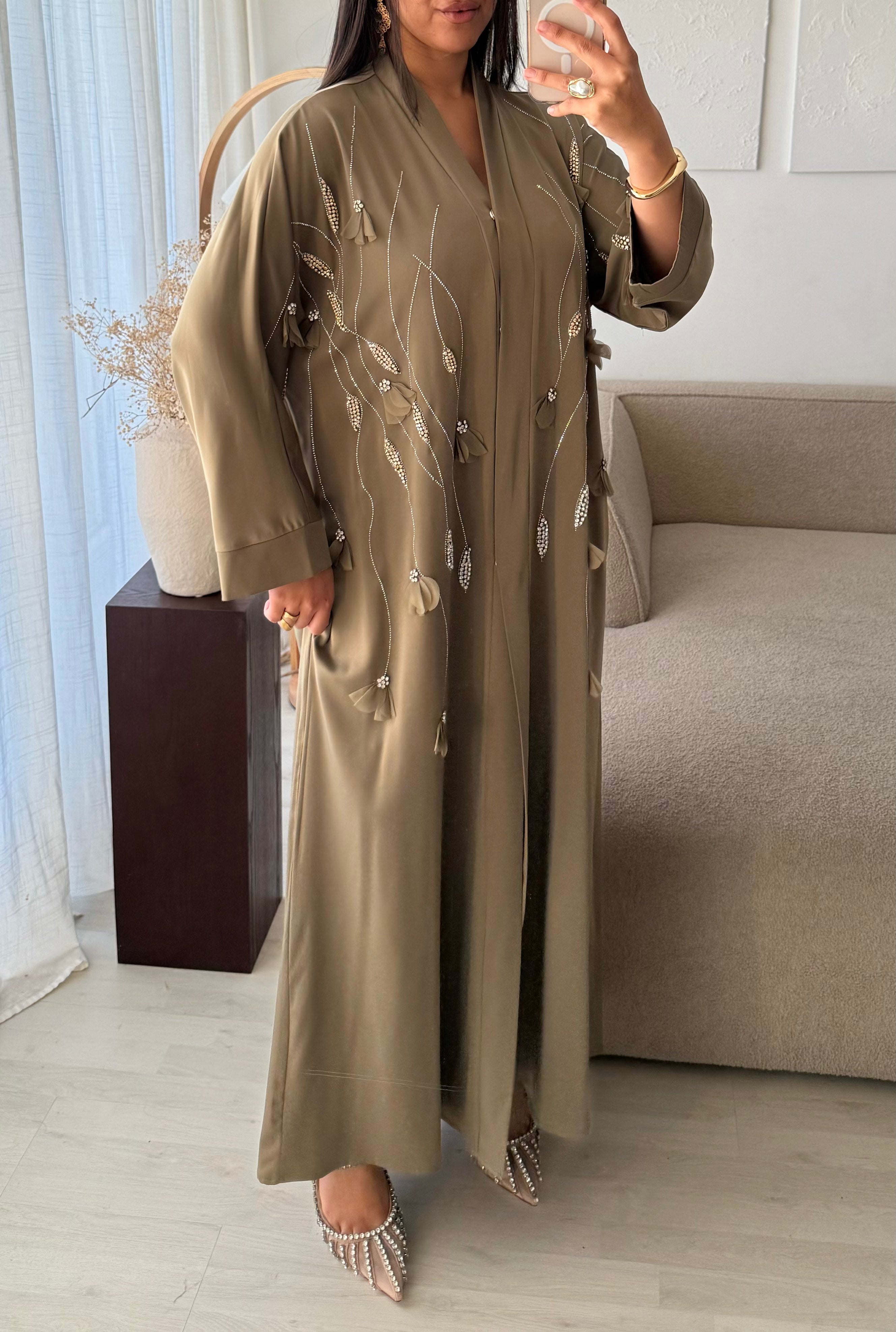 Abaya 588