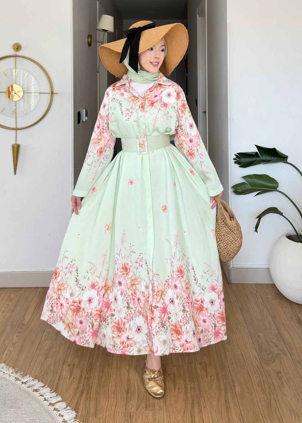 Robe à fleurs vert