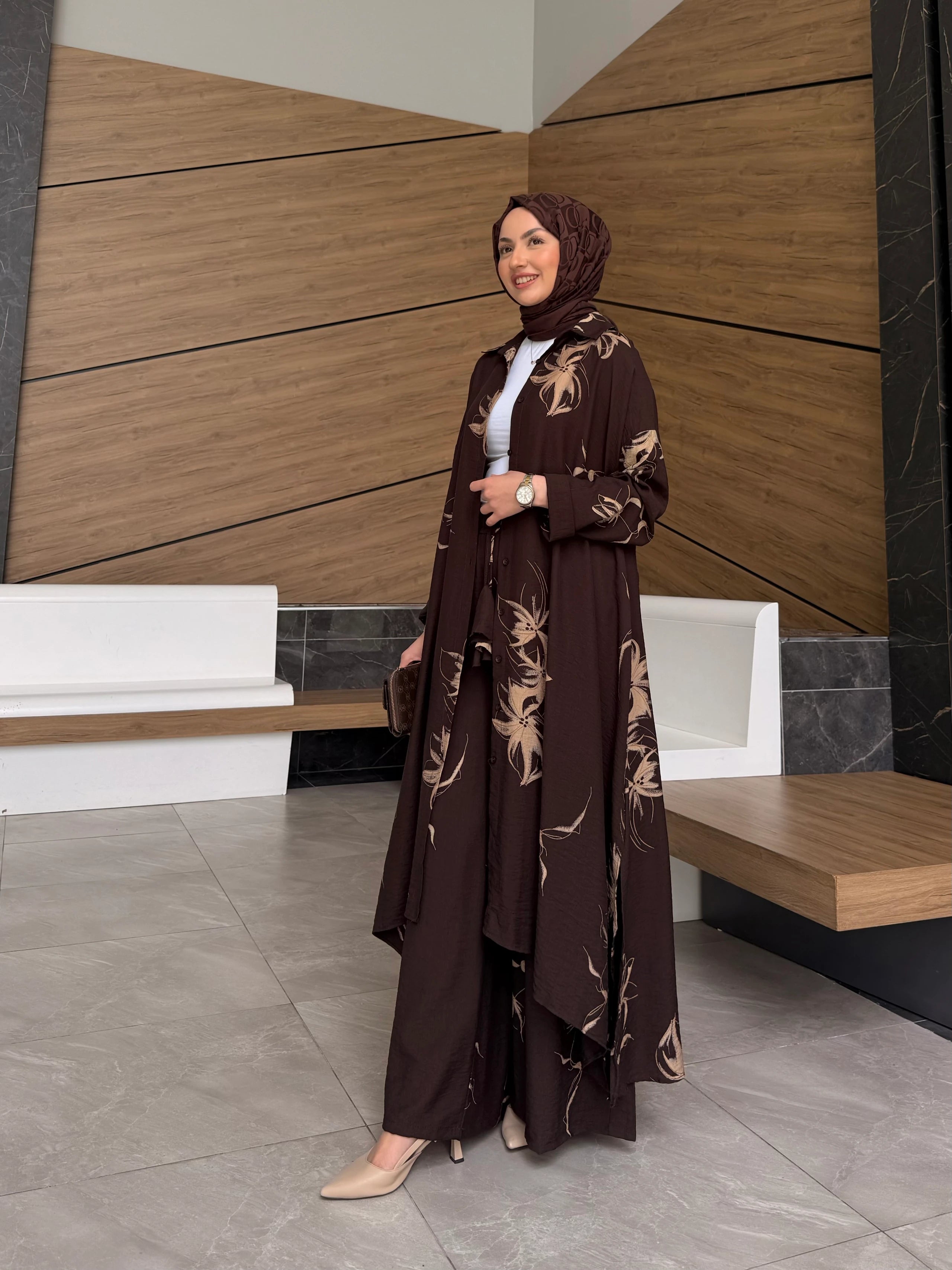 Ensemble motifs camels |Marron