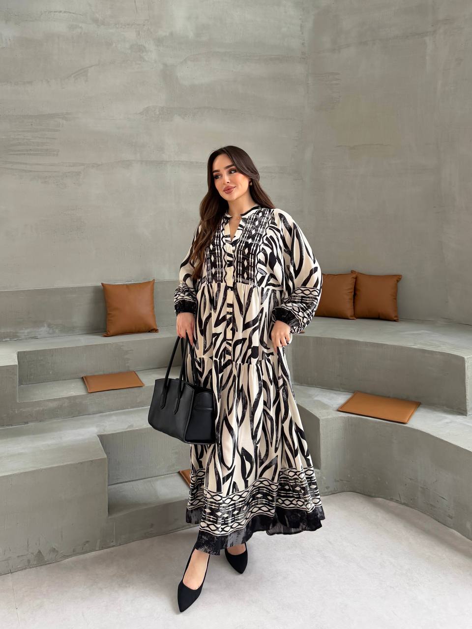 Robe à rayures noires