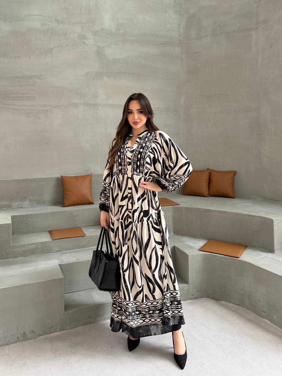 Robe à rayures noires